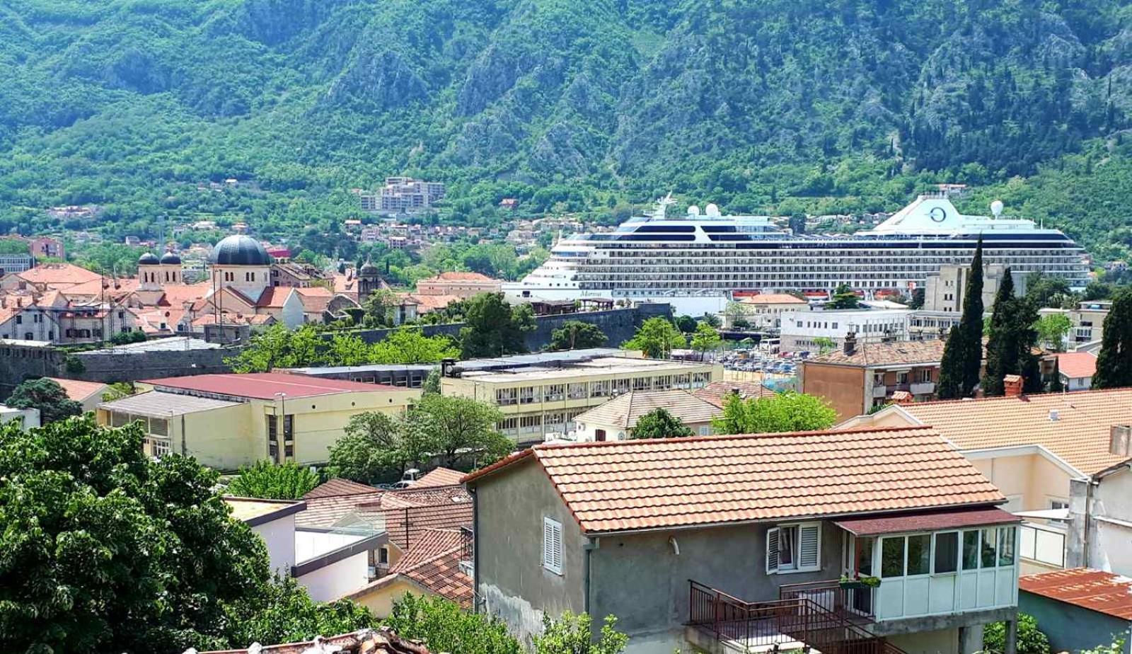 Red House Apartment Kotor Zewnętrze zdjęcie