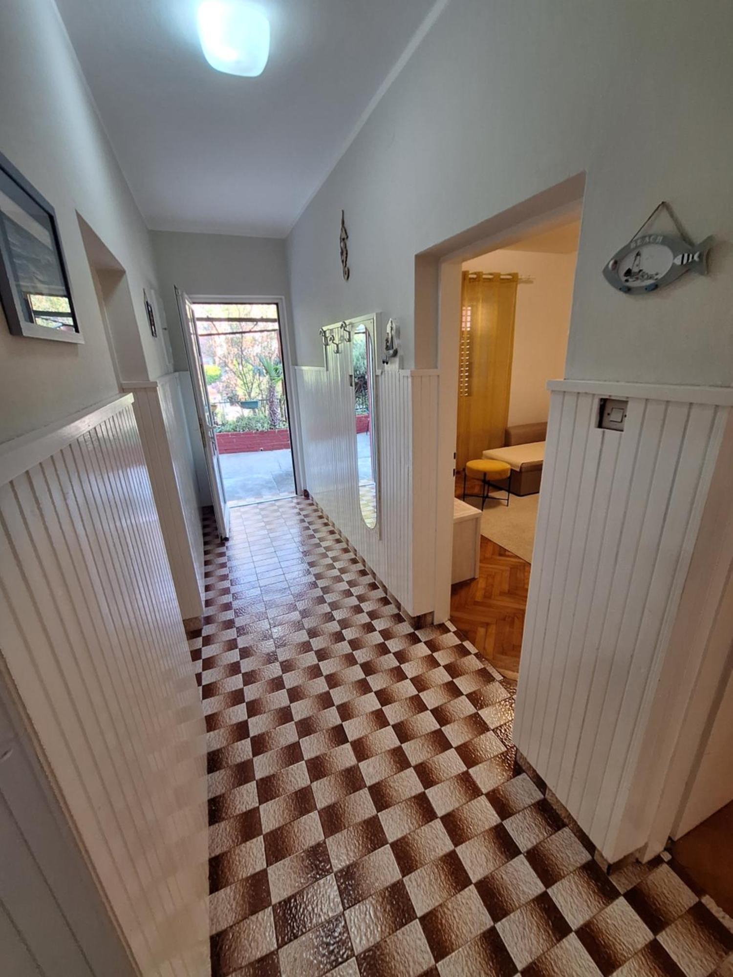 Red House Apartment Kotor Zewnętrze zdjęcie